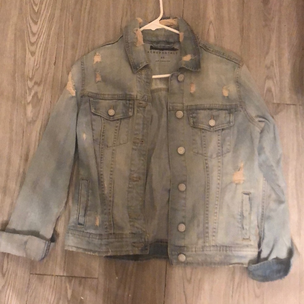💨⛄️Aeropostale ripped Blue Jean Jacket
